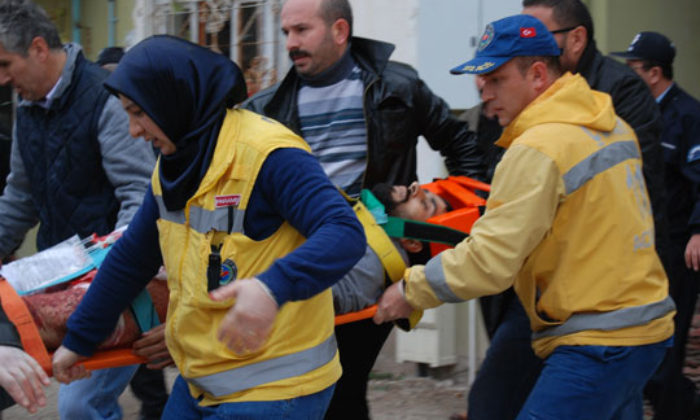 Polise Teslim Olmamak İçin Kendini Vurdu