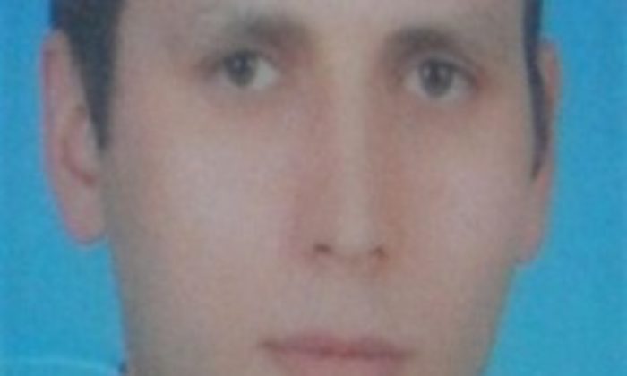 İki Parmağı Koptu