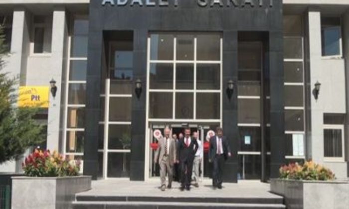 İki Davada Ertelendi!