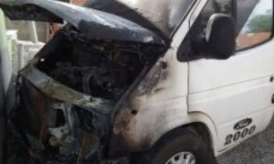 Park Halindeki Kamyonet Kundaklandı