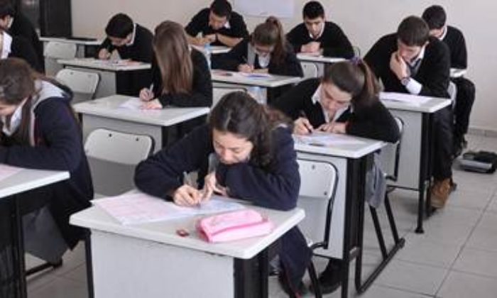 Öğrencilere Seçim İzni