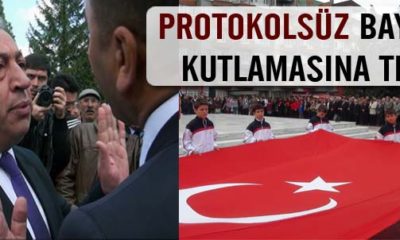 19 Mayıs Kutlama Töreninde Protesto