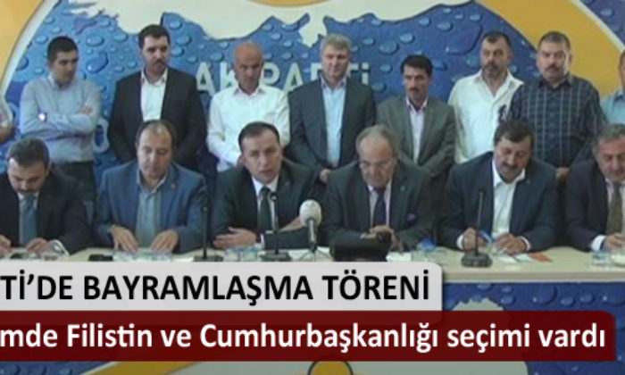 AK Parti’de Bayramlaşma Töreni