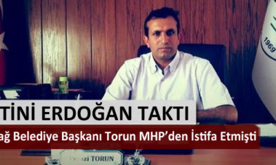 Rozetini Erdoğan Taktı