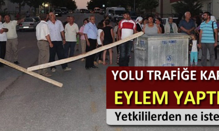 İnşaat Malzemeleriyle Yolu Kapattılar