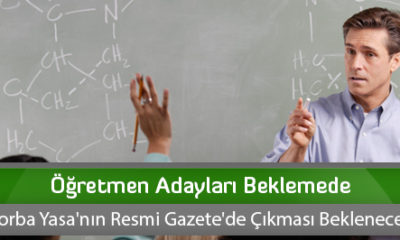 Öğretmen Adayları Beklemede