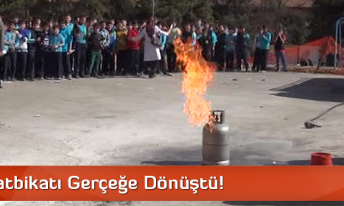 Yangın Tatbikatı Gerçeğe Dönüştü, 7 Öğrenci Dumandan Zehirlendi
