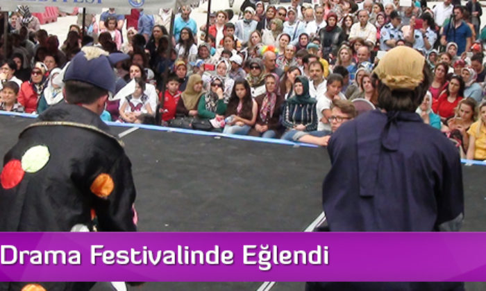 Minikler Drama Festivalinde Eğlendi