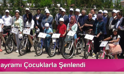 Toprak Bayramı Çocuklarla Şenlendi