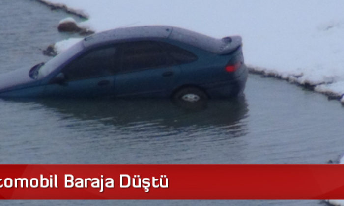 Kayan Otomobil Baraja Düştü
