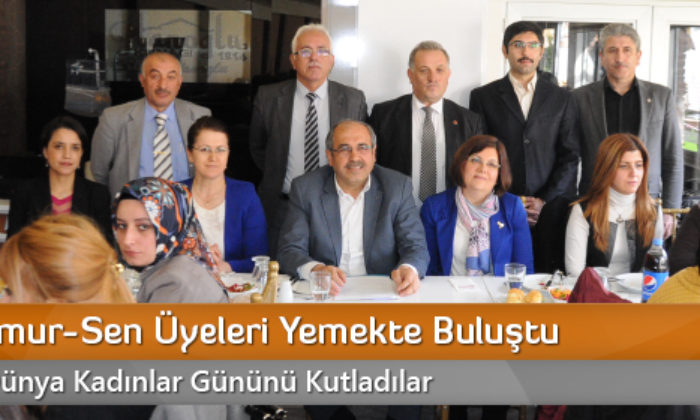 Büro Memur-Sen Üyeleri Yemekte Buluştu