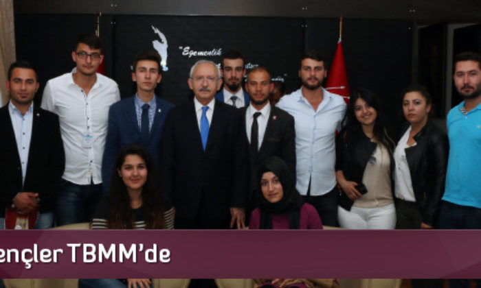 CHP’li gençler TBMM’de