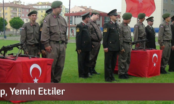 Kep Giyip, Yemin Ettiler