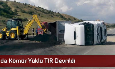 Sungurlu’da Kömür Yüklü TIR Devrildi