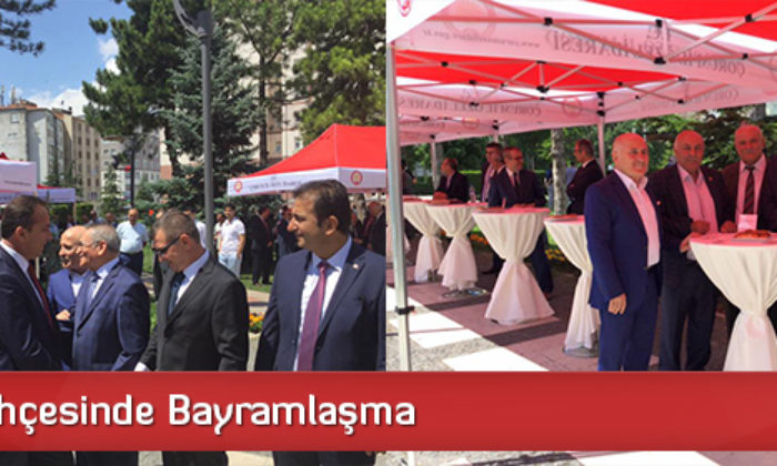 Valilik Bahçesinde Bayramlaşma