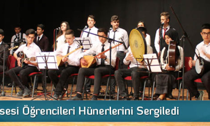 Müzik Ve Şiir Ziyafeti