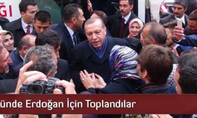 Valilik Önünde Erdoğan İçin Toplandılar