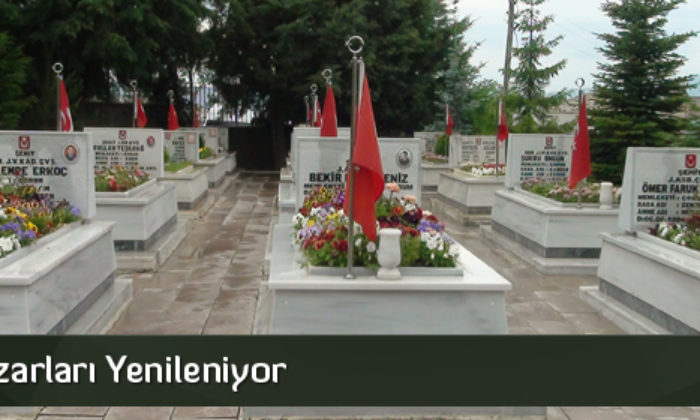 Şehit Mezarları Yenileniyor