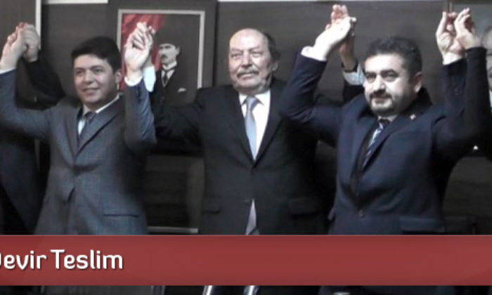 CHP’de Devir Teslim