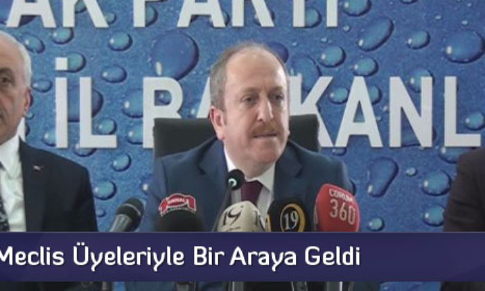 Karadağ Meclis Üyeleriyle Bir Araya Geldi