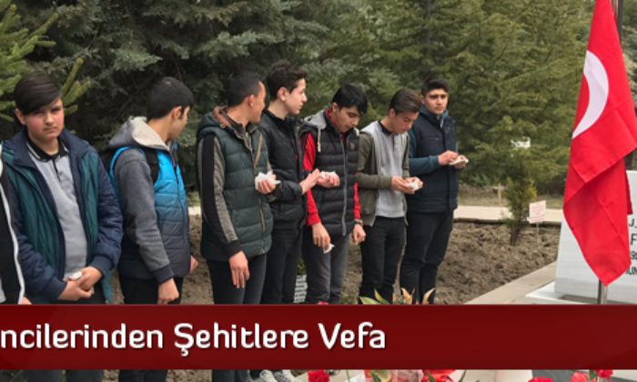 Lise Öğrencilerinden Şehitlere Vefa
