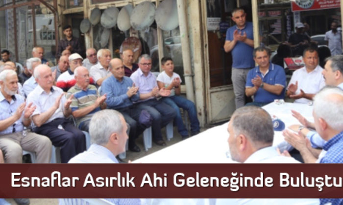 Esnaflar Asırlık Ahi Geleneğinde Buluştu  