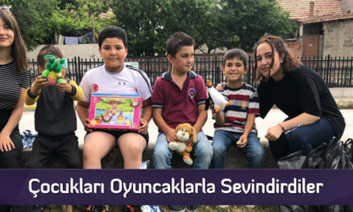 Çocukları Oyuncaklarla Sevindirdiler