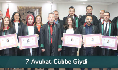 7 Avukat Cübbe Giydi