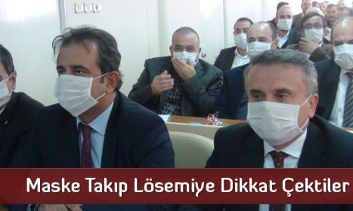 Maske Takıp Lösemiye Dikkat Çektiler