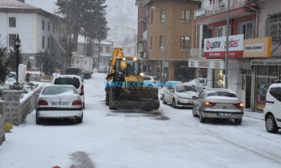 İskilip’teki Kar Yağışına Kar Timinden Müdahale