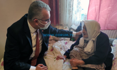 Ahlatcı’dan Yaşlı ve Engellilere Sandalye