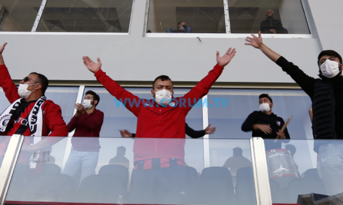 Çorum FK’li Taraftarlar Futbolcular ile Konuştu