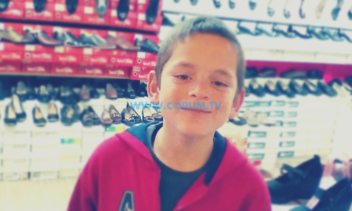 Küçük İsmet Sevenlerini Üzdü