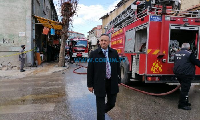 Tahtasız’dan Yangınzede Esnafa Geçmiş Olsun