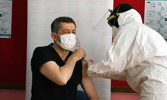 425 Bin Öğretmen Aşı Randevusuna Dahil Edildi