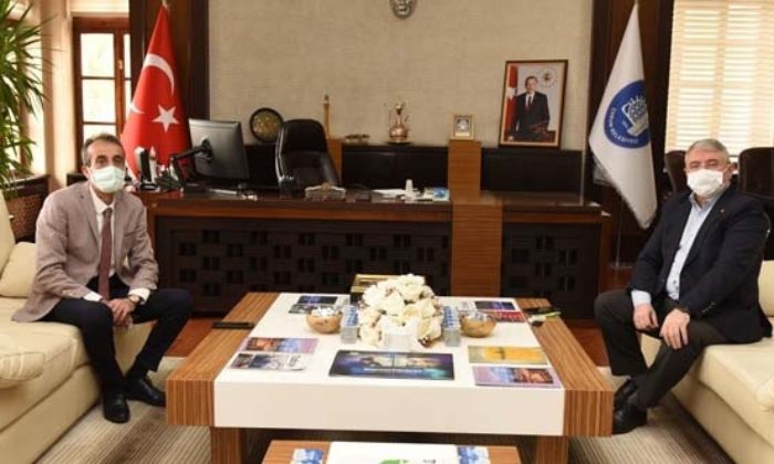 Milli Eğitim Müdürü Kodek Başkan Aşgın’ı Ziyaret Etti