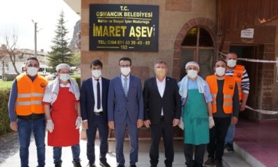 Osmancık Belediyesi Sıcak Yemek Dağıtıyor