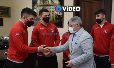 Şampiyon Güreşçilerden Başkan Aşgın’a Ziyaret