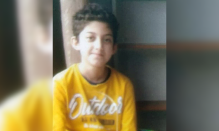 12 Yaşında Kalbine Yenildi