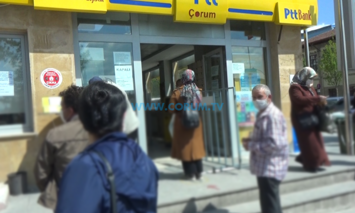 PTT’den Yoğun Sosyal Destek Ödemeleri Mesaisi