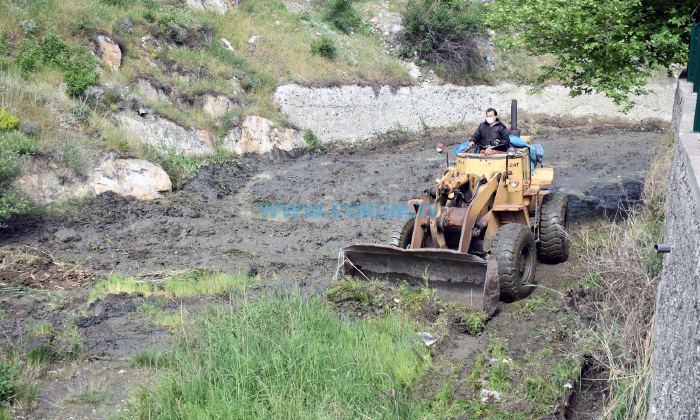 İskilip’te Dereler Islah Ediliyor