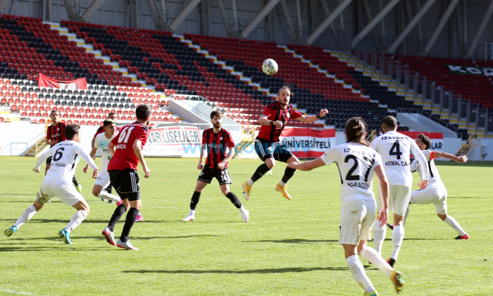 Play-Off’a İki Bilet Dört Aday Var