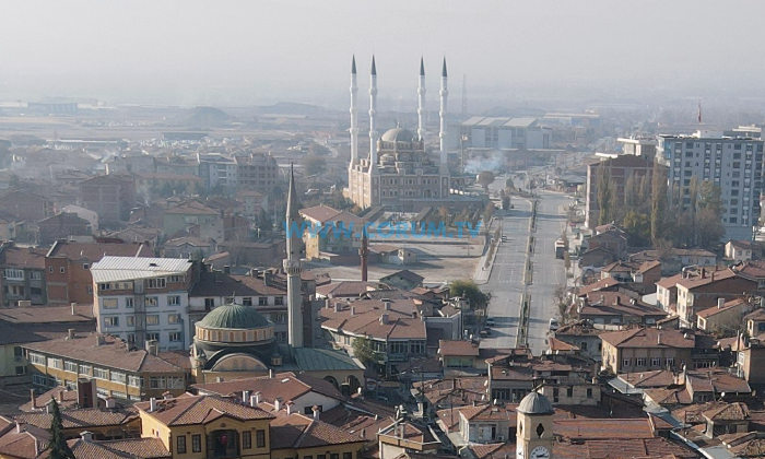 58 Tescilli Cami ve Türbe Var