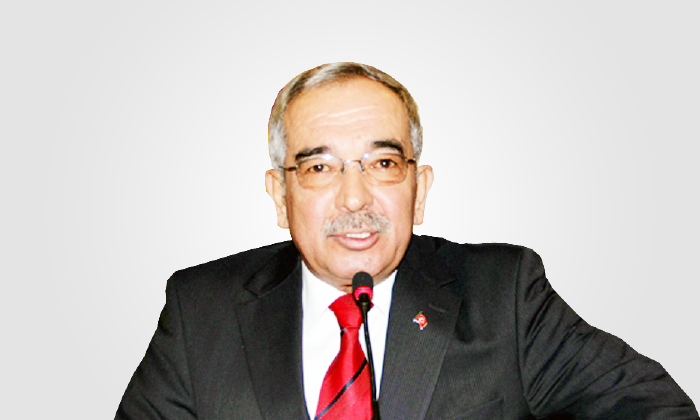 Canbek: İstikrar, Güven ve Tecrübe Kazansın”