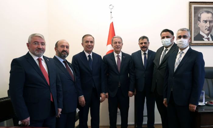 Bakan Akar’a Çorum Daveti