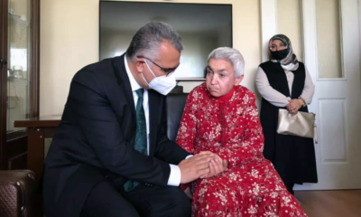 “Sevgi Engelleri Ortadan Kaldırır”