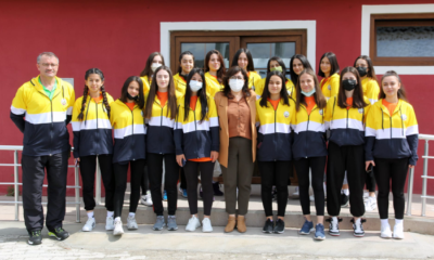 Sultanlar Uğurlandı