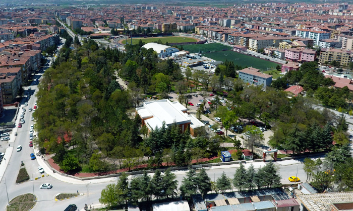 Yunus Emre Parkı’ndaki Kafeterya Kiraya Verilecek