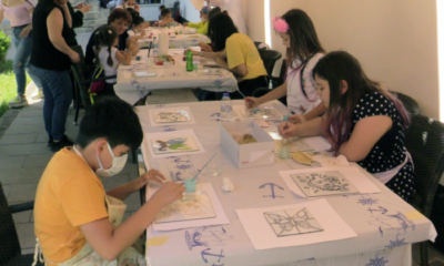 Çocuklar Cam Boyadı