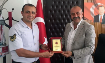 İsbir’e Teşekkür Plaketi